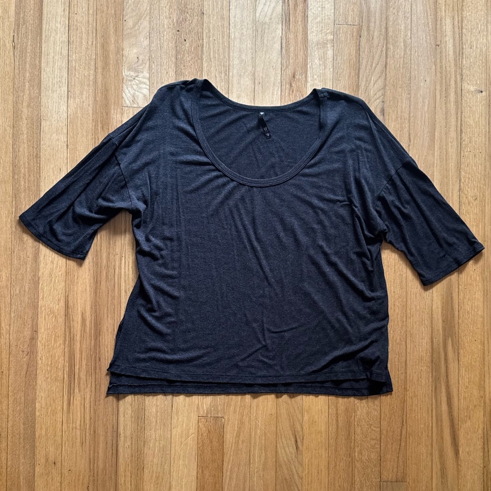 Love Culture Women’s Top Medium